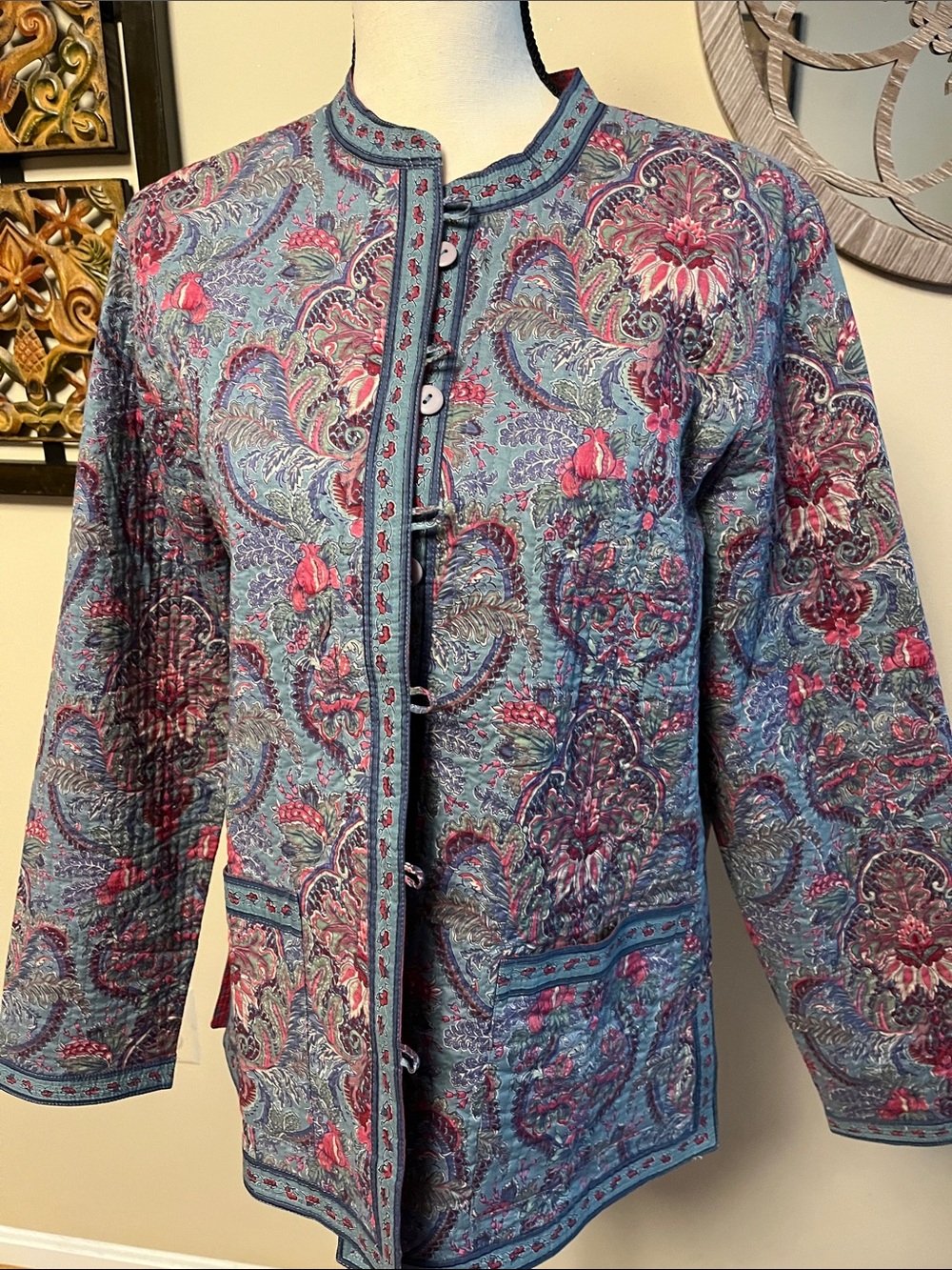 Quilted Button-Front Jacket in Raspberry Pink, reversible, medium, new - Picture 5 of 16